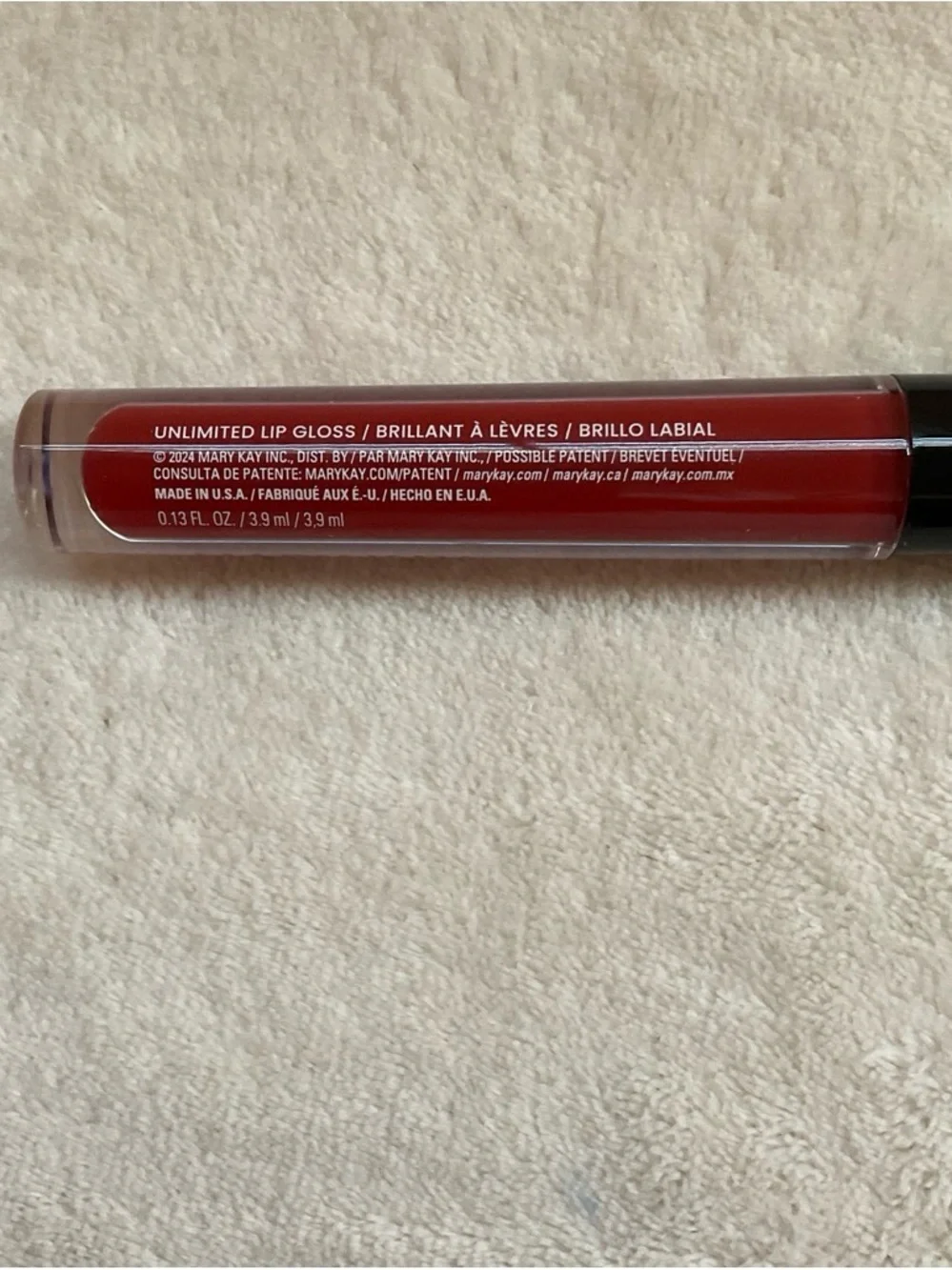 Mary Kay Liquid Lipstick in Deep Red